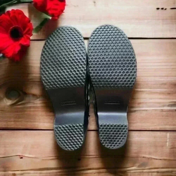 Lands End Women Camden Clog Black Patent Size 9 US.  Minor Scuffing - See pics - Picture 6 of 8